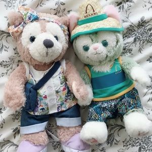 2 cute Disney plushies!!